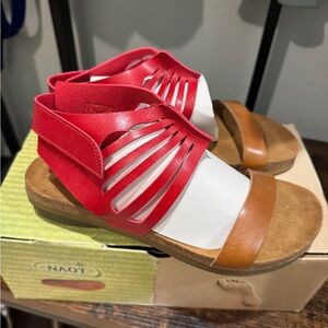 NEW Naot Mint Red Gladiator Strappy Leather Sandals Sz 6 MSRP $178